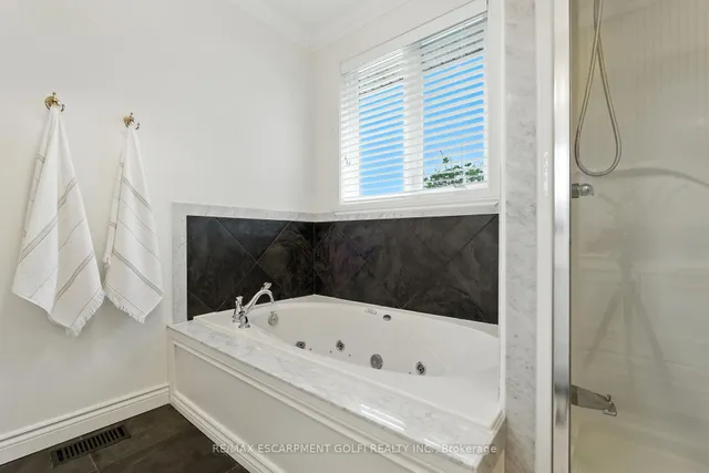 Additional image 26 of 56 Gatepost Pl