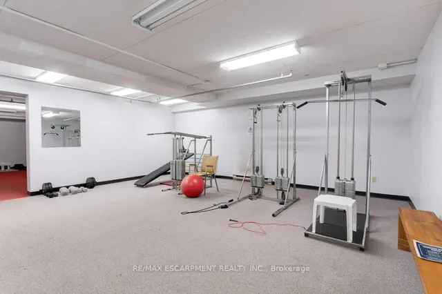 Additional image 28 of 99 DONN Ave Unit 408