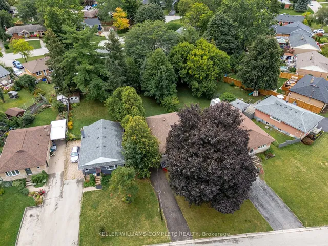 Additional image 35 of 1392 Royal Dr