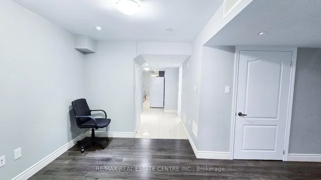 Additional image 38 of 19 Lackington St