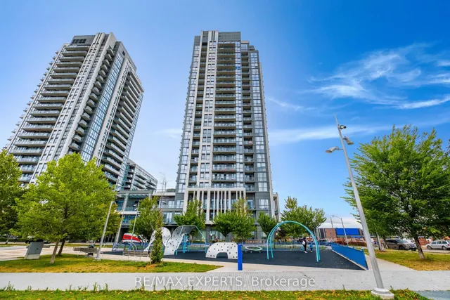 Additional image 34 of 17 Zorra St Unit 2006