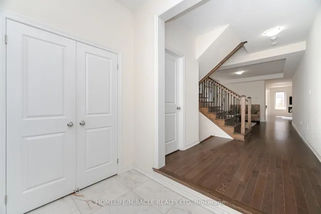 Additional image 4 of 7 Aldenham St