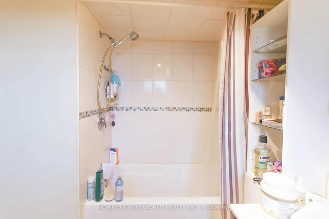 Additional image 48 of 34 Greylawn Cres