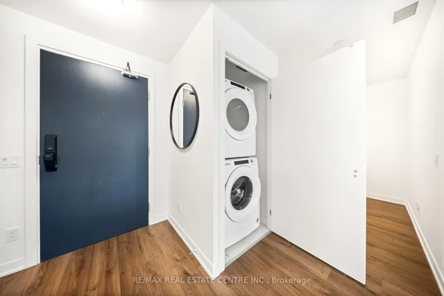 Additional image 18 of 405 Dundas St Unit 813