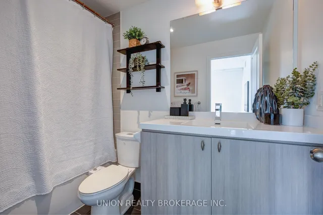 Additional image 18 of 105 George St Unit 405