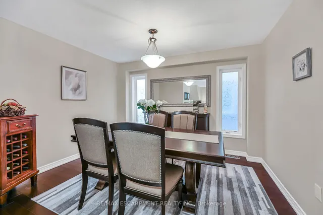 Additional image 20 of 70 Escarpment Dr