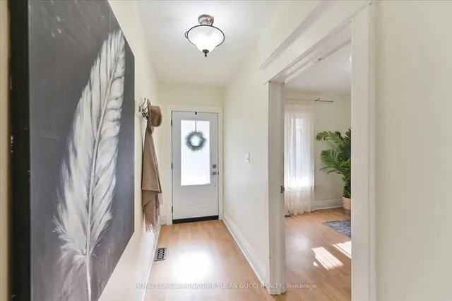 Additional image 5 of 1125 Woodbine Ave