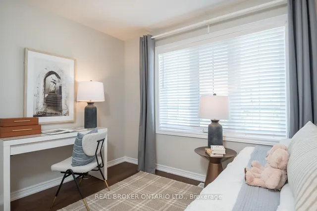 Additional image 21 of 90 Raymond Rd Unit 28