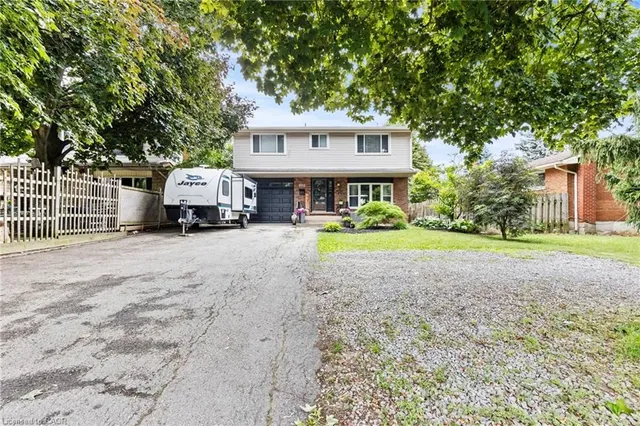 Additional image 2 of 992 Garth St