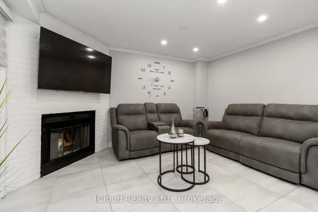 Additional image 16 of 3208 Renton Rd