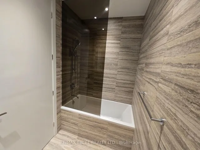 Additional image 35 of 11 Yorkville Ave Unit 6003