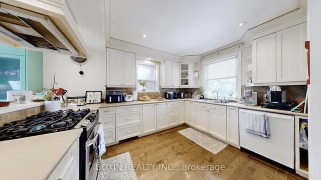 Additional image 12 of 17 Calvin Ave