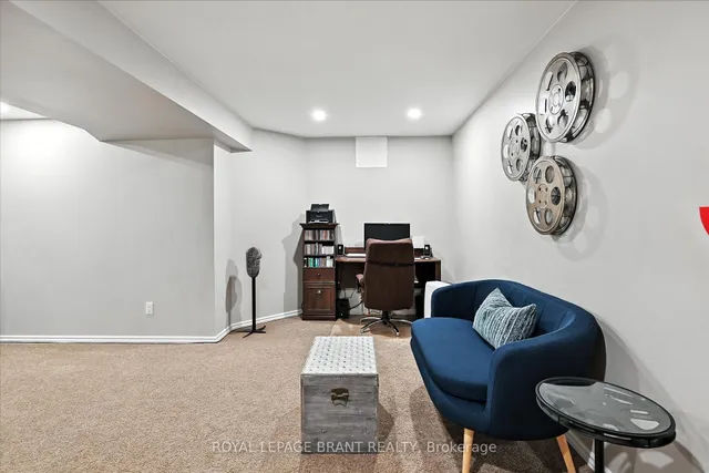 Additional image 32 of 479 Taylor Cres