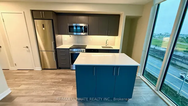 Additional image 27 of 38 Monte Kwinter Crt Unit 720