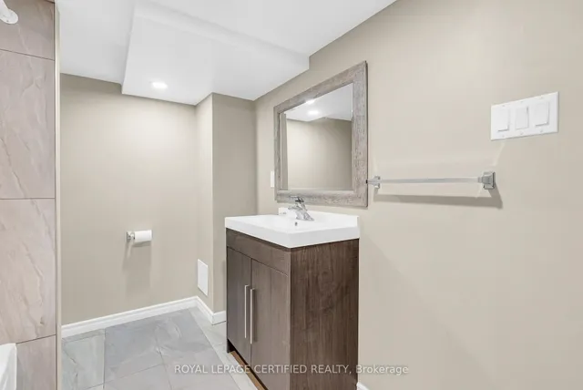 Additional image 46 of 61 Dunley Cres