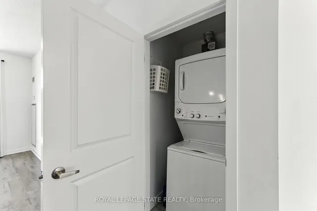 Additional image 26 of 81 Robinson St Unit 709