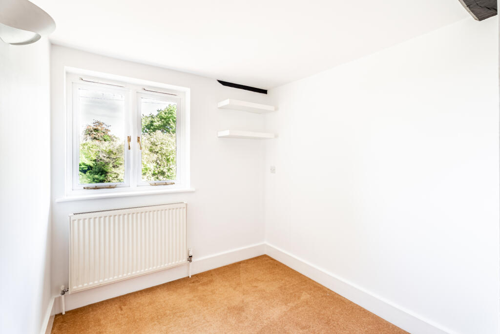 Additional image 9 of West Common, Harpenden, Herts, AL5