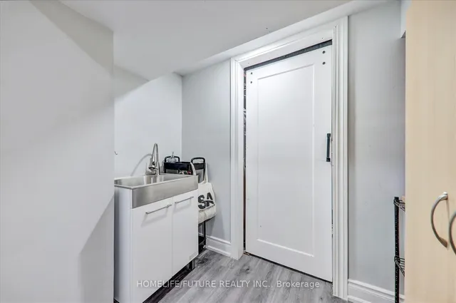 Additional image 26 of 26 North Bonnington Ave