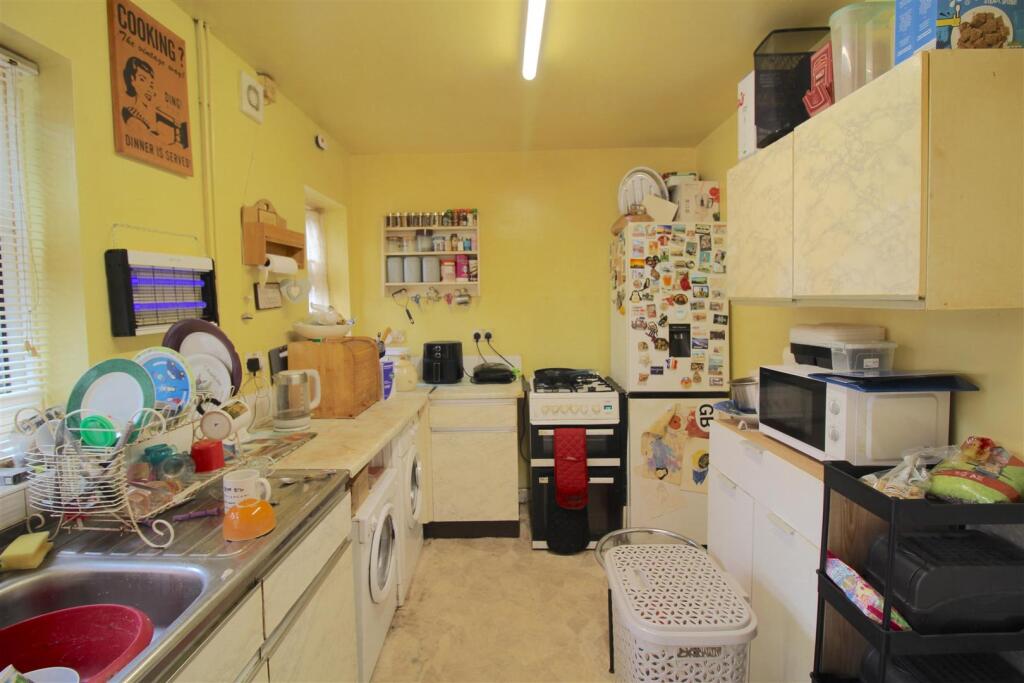 Additional image 9 of Fieldhead Road, Birmingham