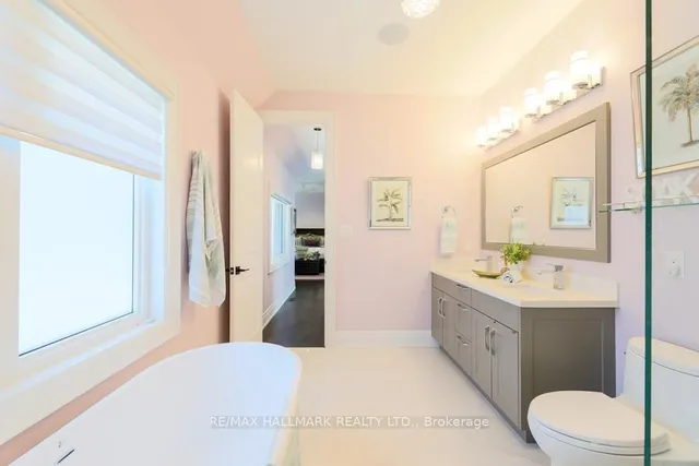 Additional image 22 of 44 Scarboro Cres