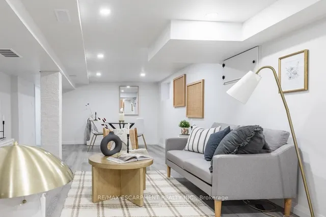 Additional image 34 of 132 London St