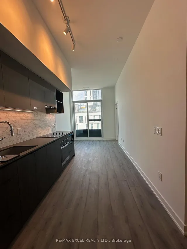 Additional image 11 of 252 Church St Unit 910