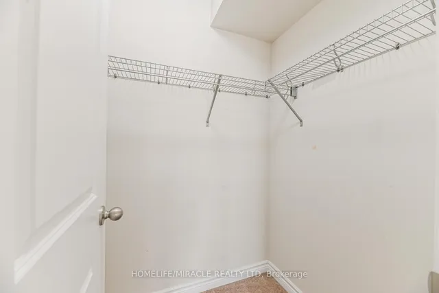 Additional image 9 of 35 Finegan Circ