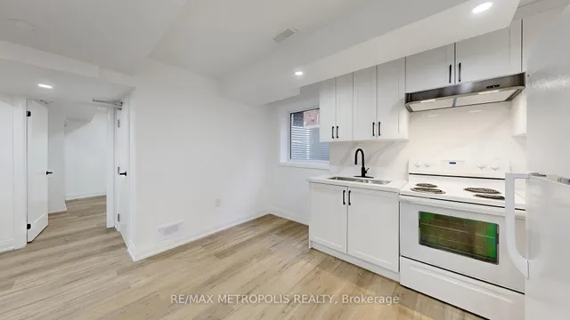 Additional image 50 of 81 Sedgemount Dr