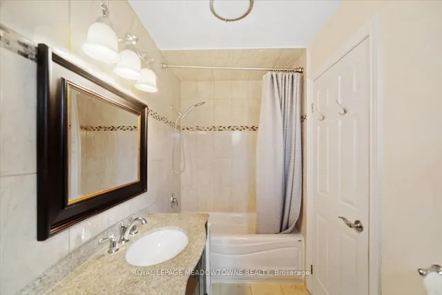 Additional image 21 of 836 Greycedar Cres