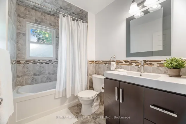 Additional image 16 of 166 Terrace Dr