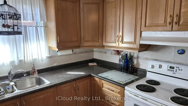 Additional image 21 of 214 Fairglen Ave