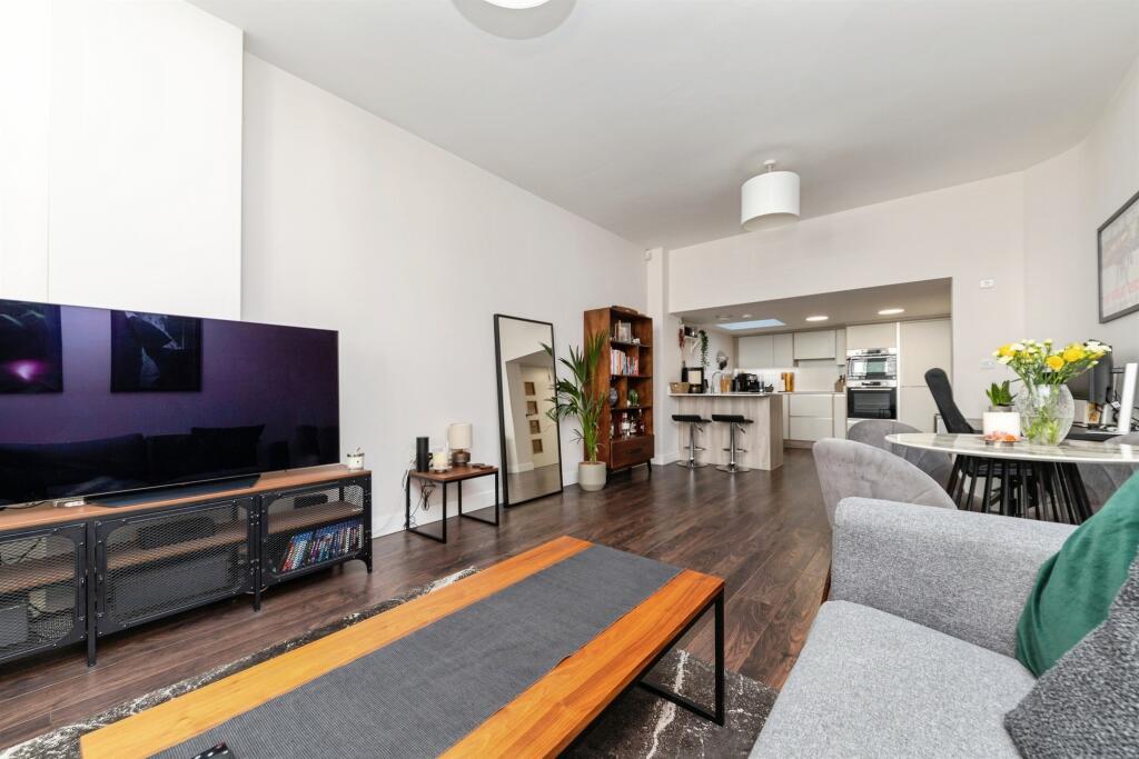 Additional image 9 of Broadwater Road, Welwyn Garden City