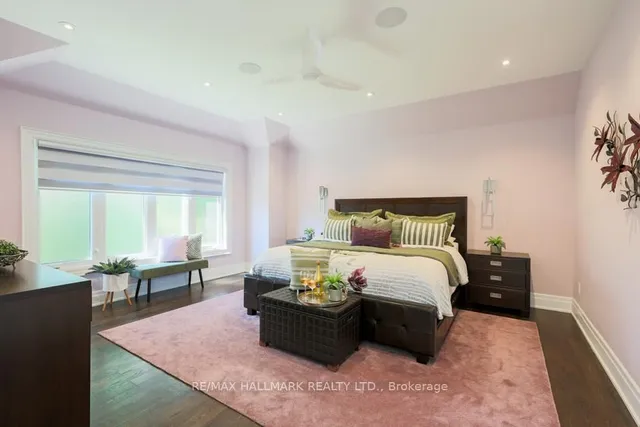 Additional image 18 of 44 Scarboro Cres