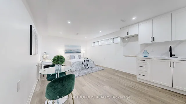 Additional image 32 of 81 Sedgemount Dr