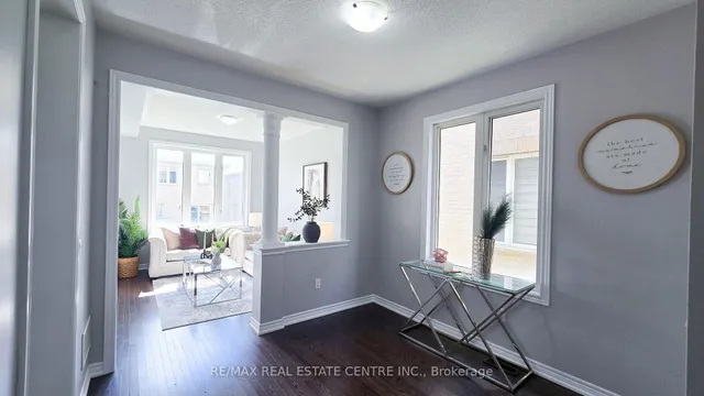 Additional image 17 of 19 Lackington St