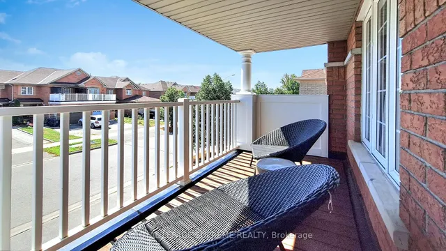 Additional image 15 of 32 Flatfield Terr