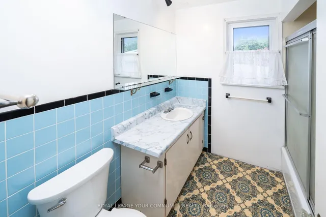 Additional image 21 of 77 Peace Dr