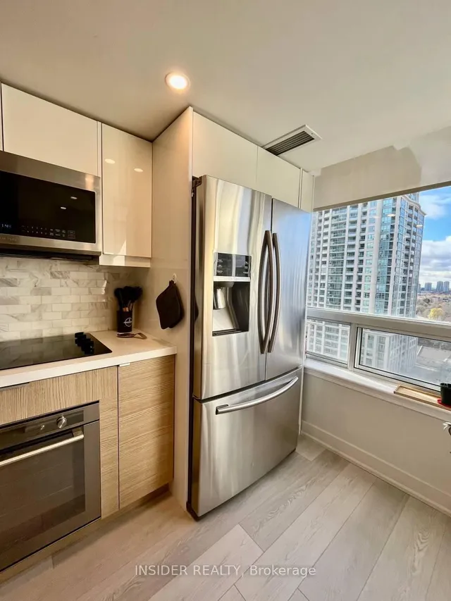 Additional image 8 of 2 Rean Dr Unit 1612