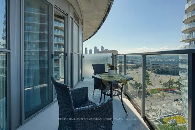 Additional image 33 of 60 Absolute Ave Unit 1507