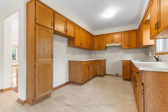 Additional image 19 of 2941 Caradoc Lane