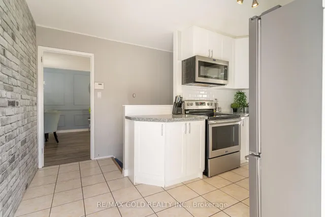 Additional image 17 of 4 Deeside Cres