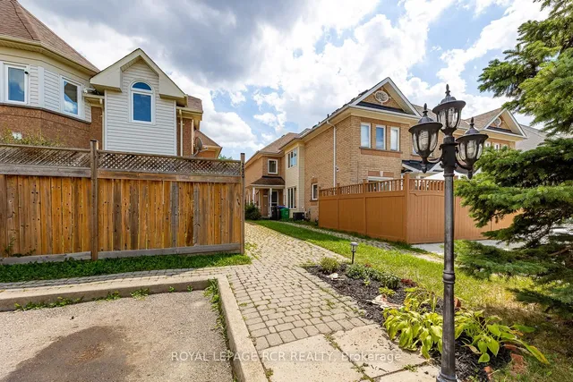 Additional image 2 of 198 Pressed Brick Dr