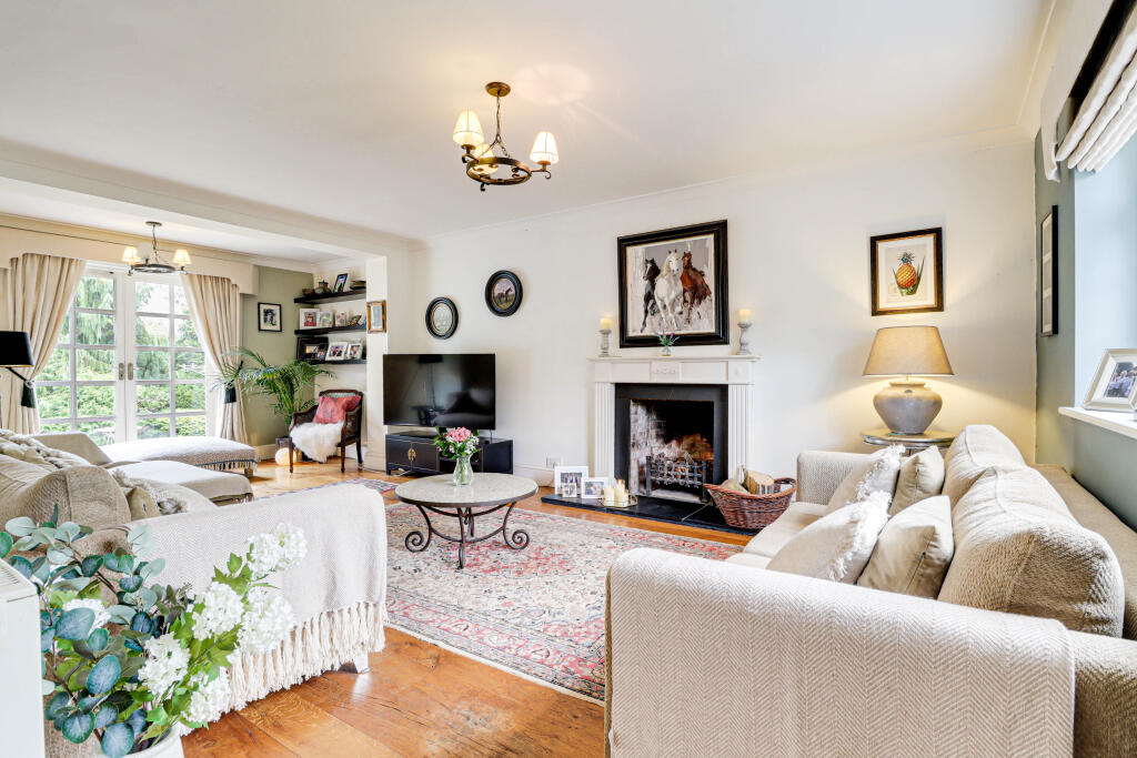 Additional image 2 of Chamberlaines, Harpenden, Hertfordshire, AL5