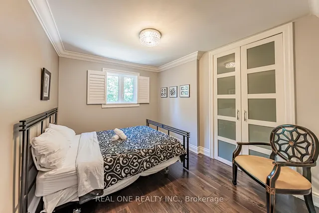 Additional image 29 of 1 Manorpark Crt