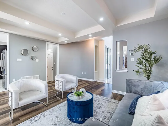 Additional image 8 of 6 Feeder St