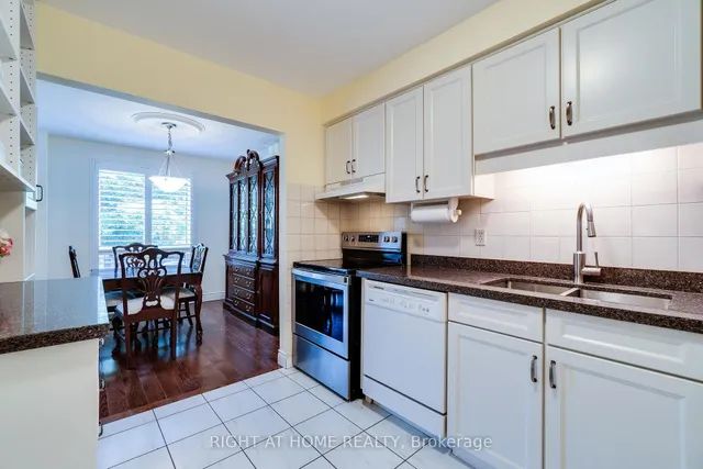 Additional image 25 of 1205 Lamb's Crt Unit 7