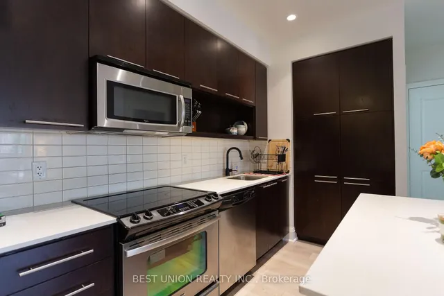 Additional image 8 of 100 Harrison Garden Blvd Unit 305