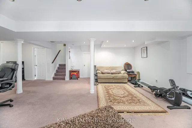 Additional image 39 of 89 Crystal Glen Cres