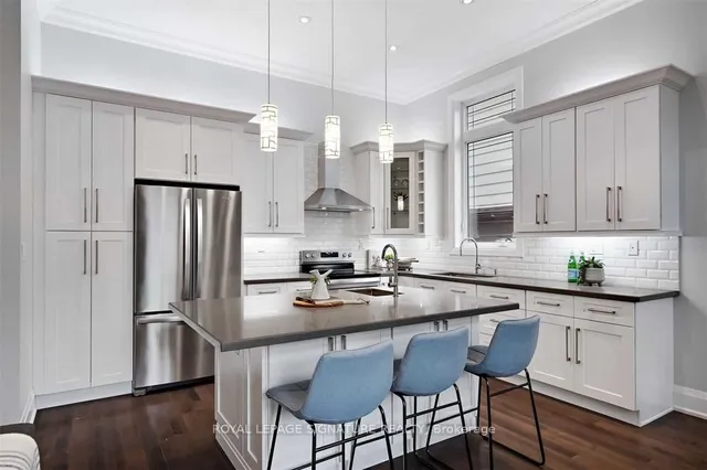 Additional image 9 of 65 Sixteenth St