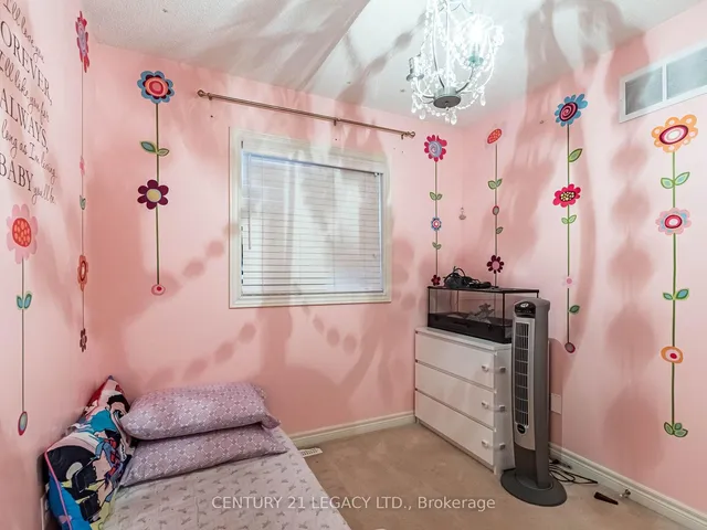 Additional image 19 of 674 Coach Dr